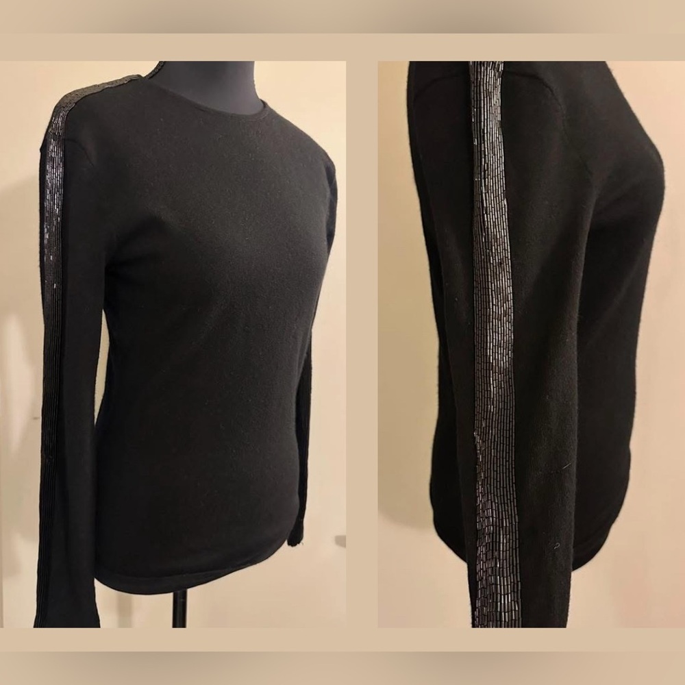 Ralph Lauren Black Label Cashmere Beaded Striped Sleeve Sweater in Black. Size M